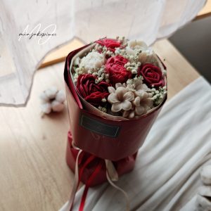 MALI SAMOSTOJEĆI BUKET PO ŽELJI